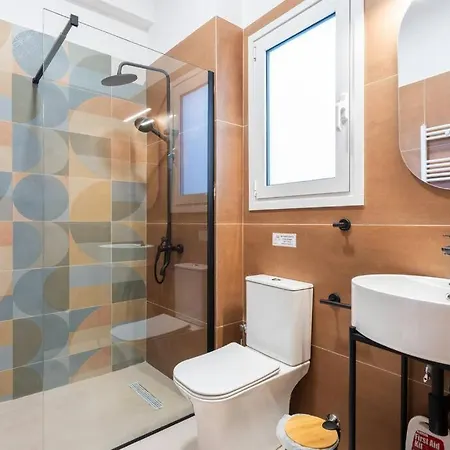 Exarcheia Comfort 1-br Apartment *